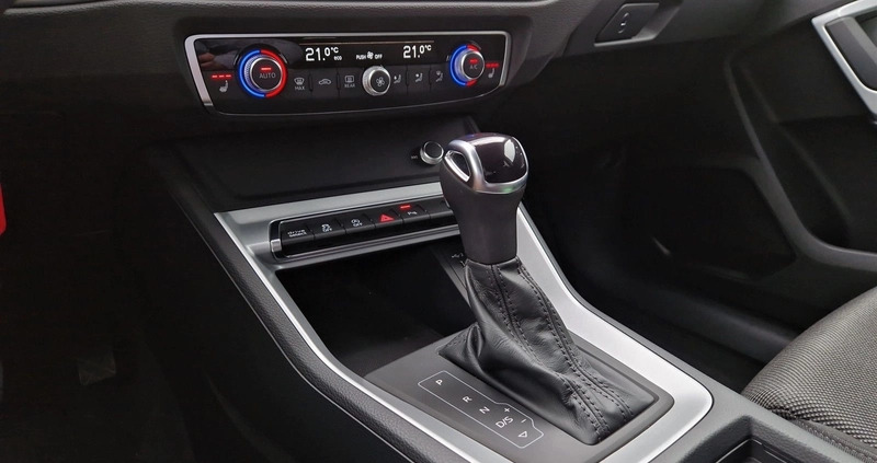 Audi Q3 Sportback cena 154900 przebieg: 19957, rok produkcji 2022 z Sulejów małe 379